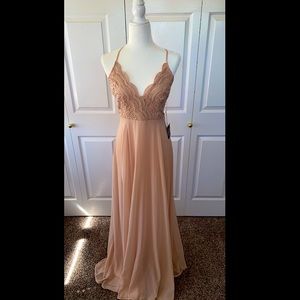Brand new Lulus Evening Gown Peach Blush Size Small